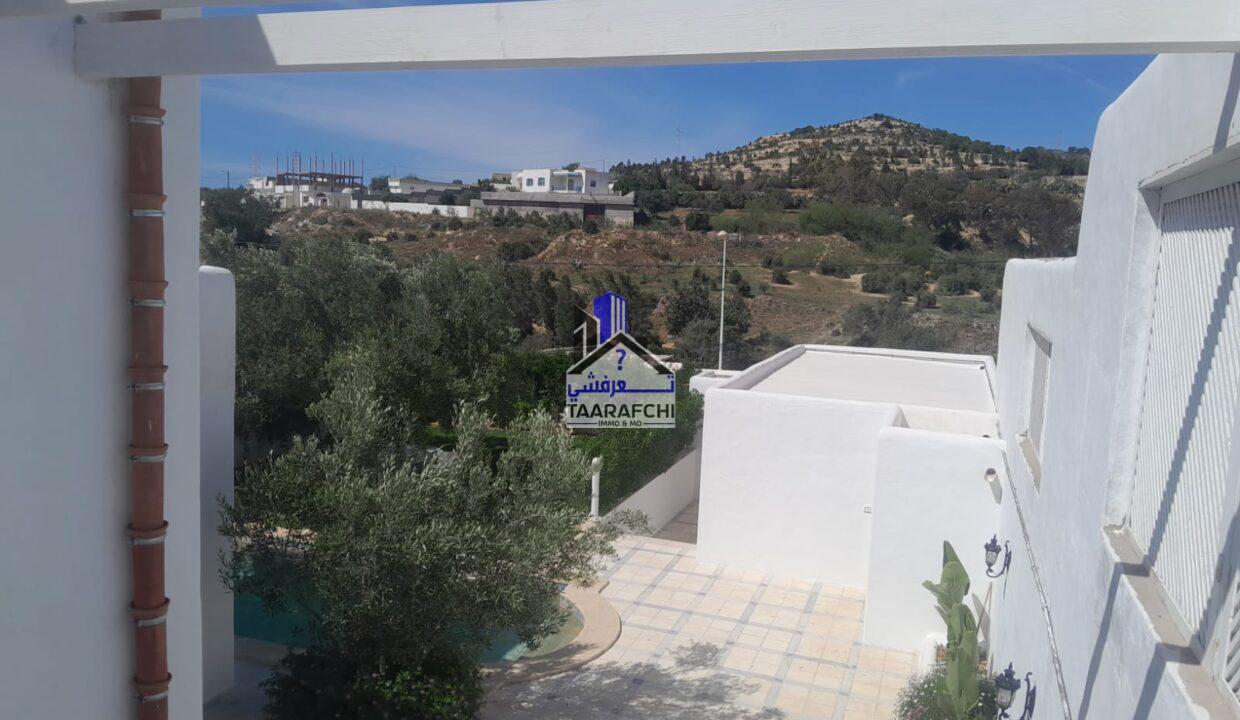 3b156579-bfc1-4c1b-a855-e6f3496b623b