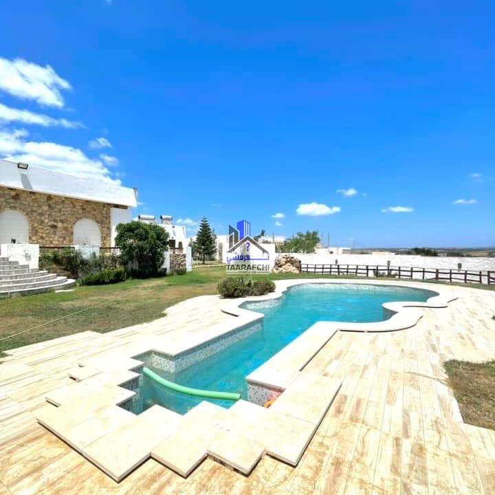 3f41950a-4bd3-4312-a5d8-70fc2381fa59