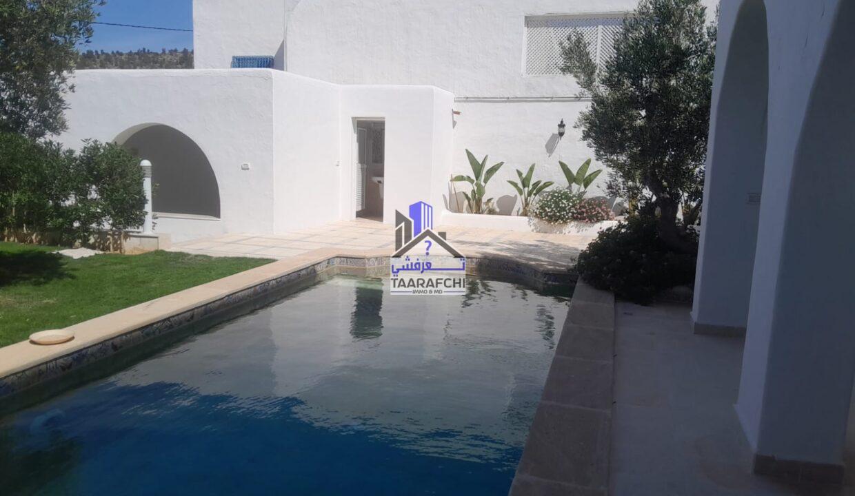 e8415370-f5b1-4cf5-9789-9ee18366c819