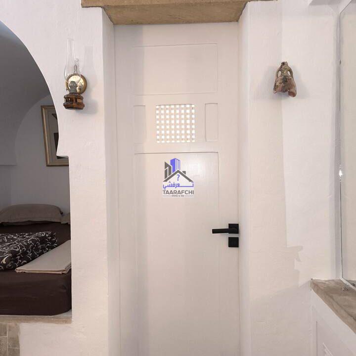 008e20bd-4cb5-4323-8caa-cc25fd921943