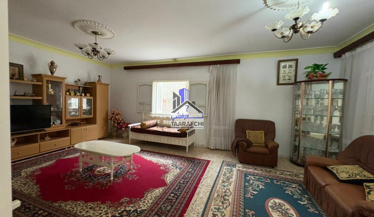 1d69569c-798d-4050-b667-2cdeb7136118