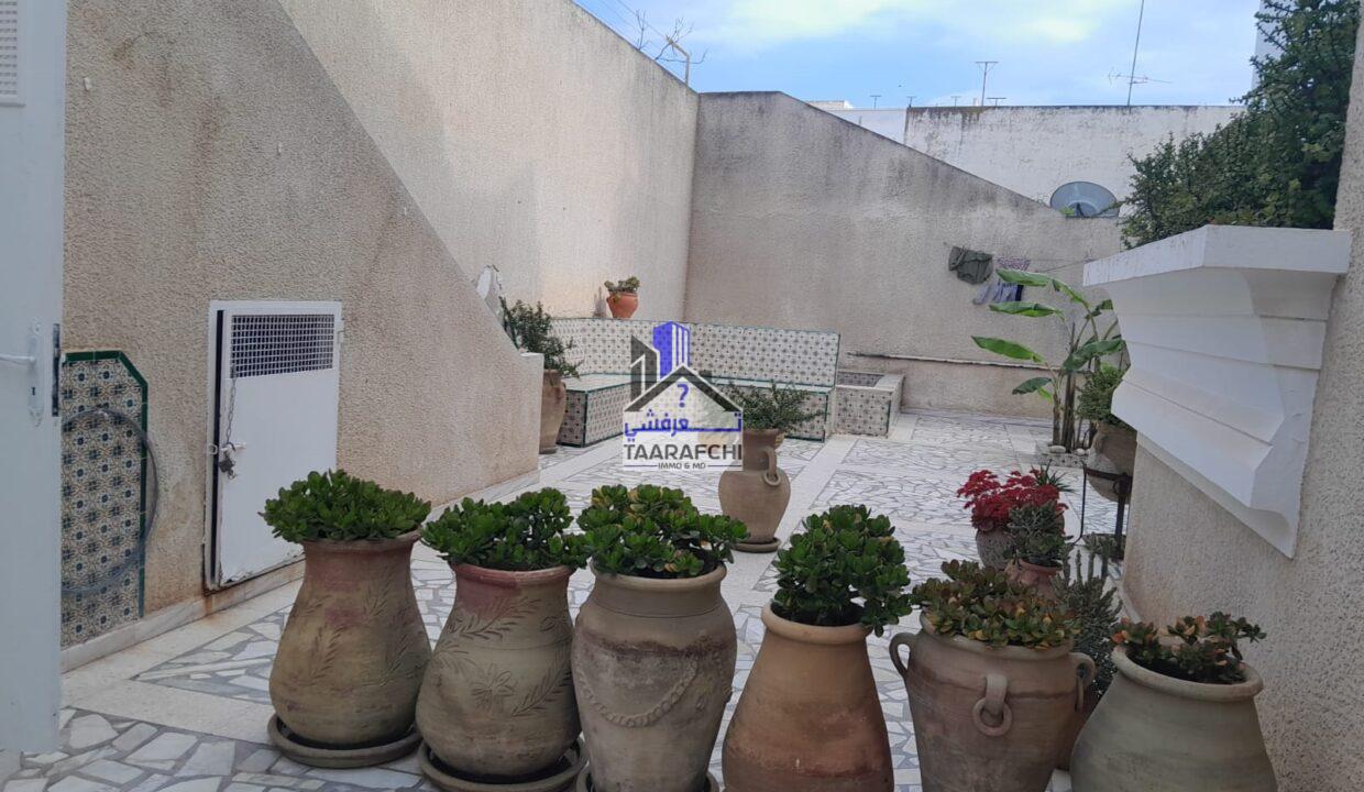 7b81a328-60bc-40e2-ab46-cc8767b1a3f9