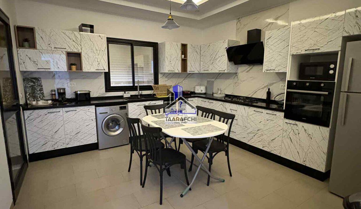 f2f1c463-2311-49d4-bb6a-7baeb5a6d47f